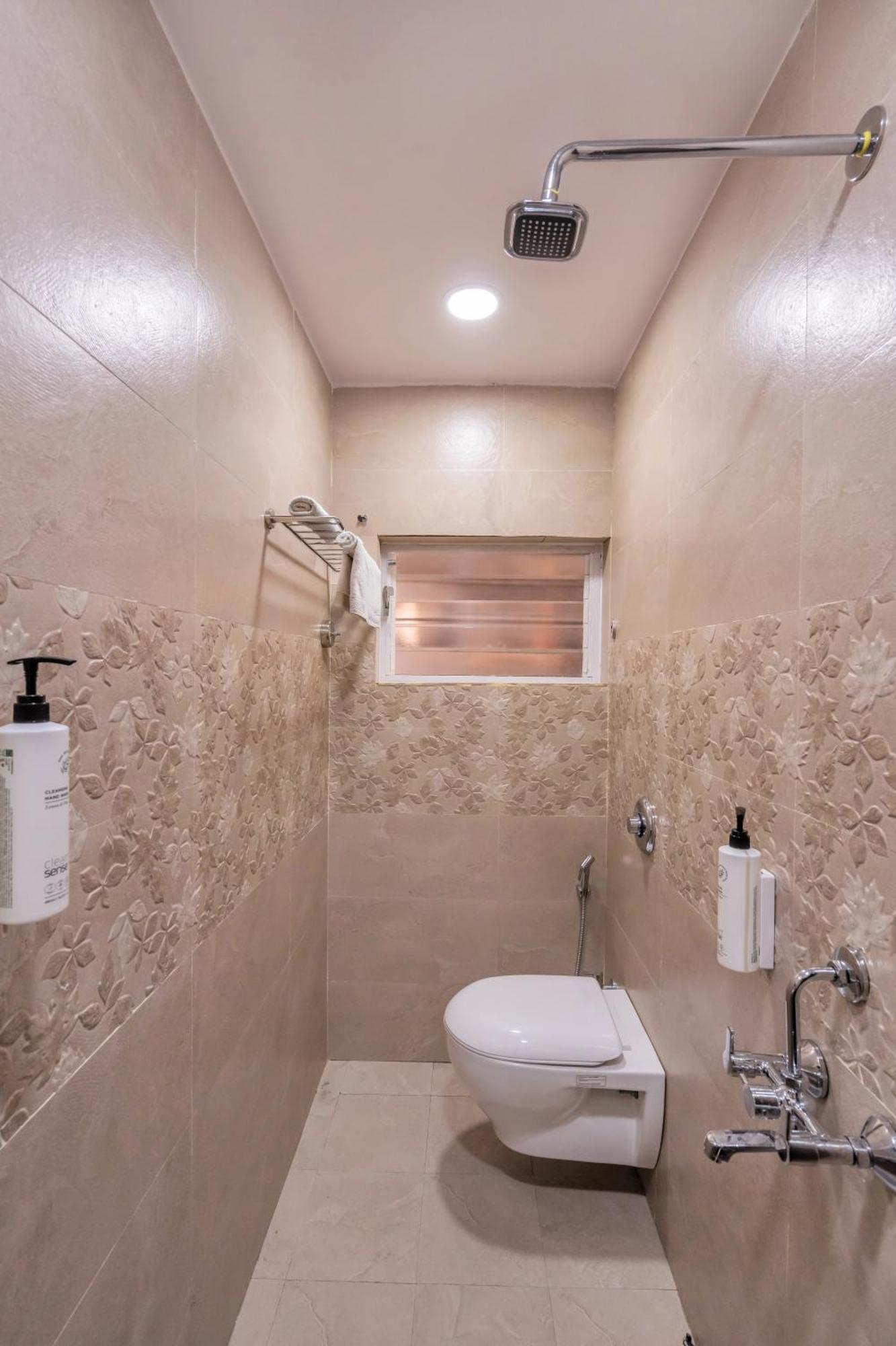 Myspace Hotel Shree Vaibhav Nagpur Eksteriør billede