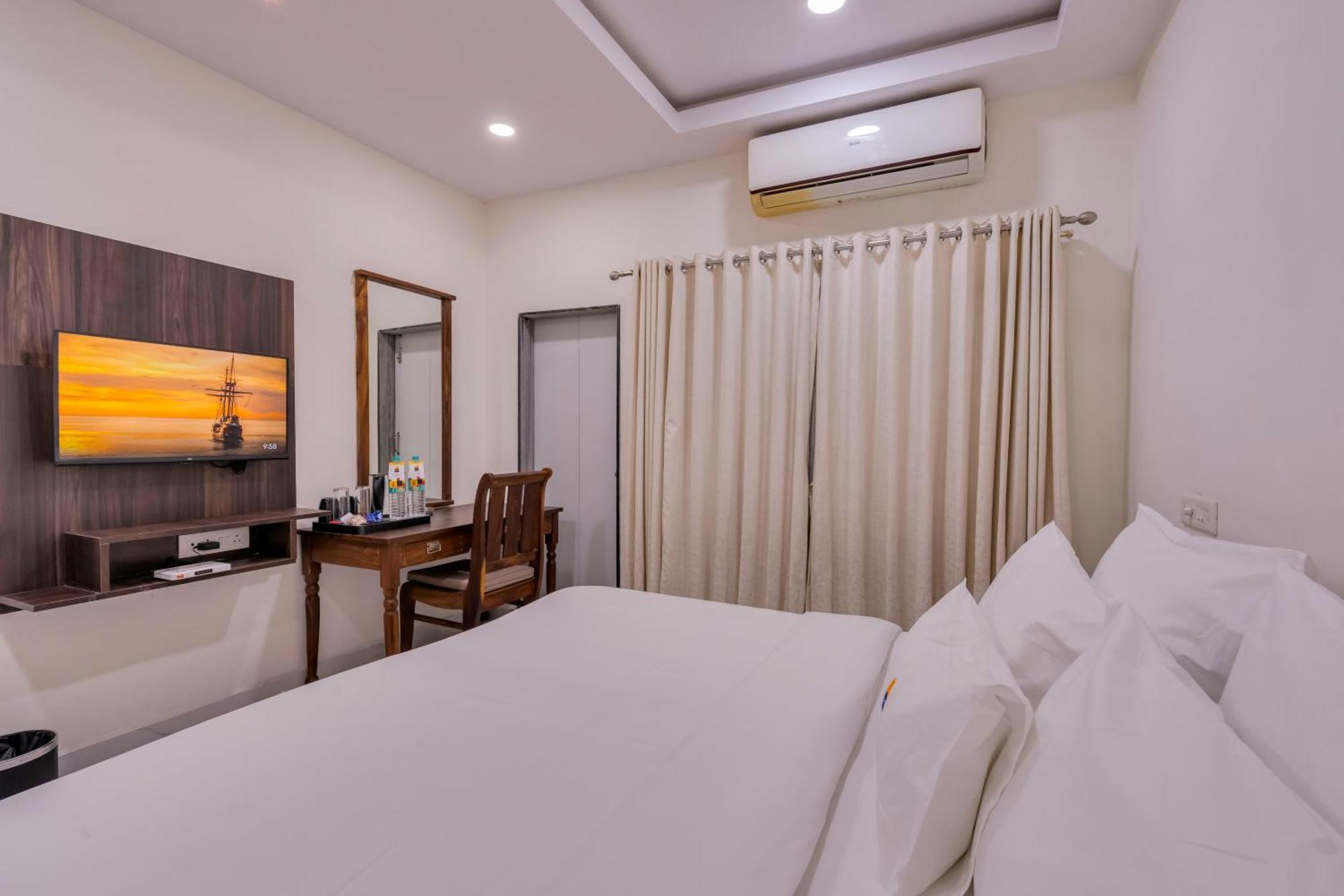 Myspace Hotel Shree Vaibhav Nagpur Eksteriør billede